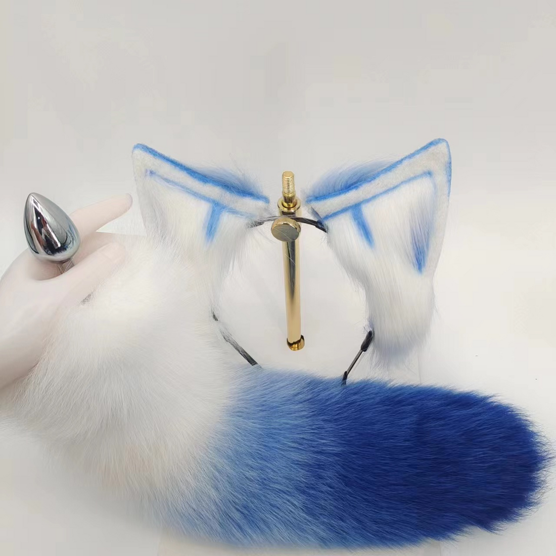 Fox Tail Butt Plug Azul de Metal 38,1 cm